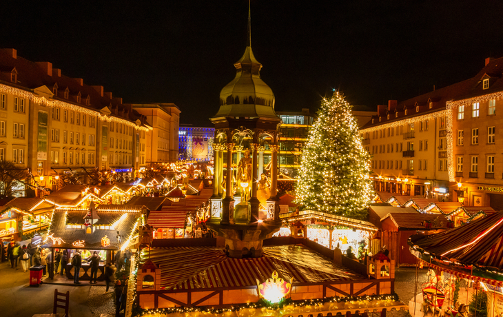 Magdeburger Weihnachtsmarkt auf dem Alten Markt