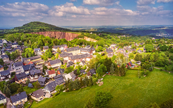 Luftkurort Altenberg in Sachsen im Frühling